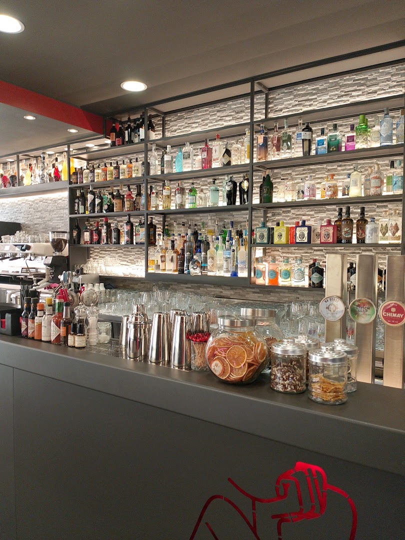 Chatwin Bar