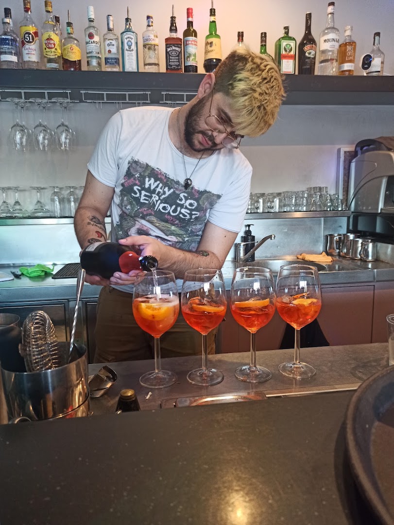Che Comunque Cafè, Arcore