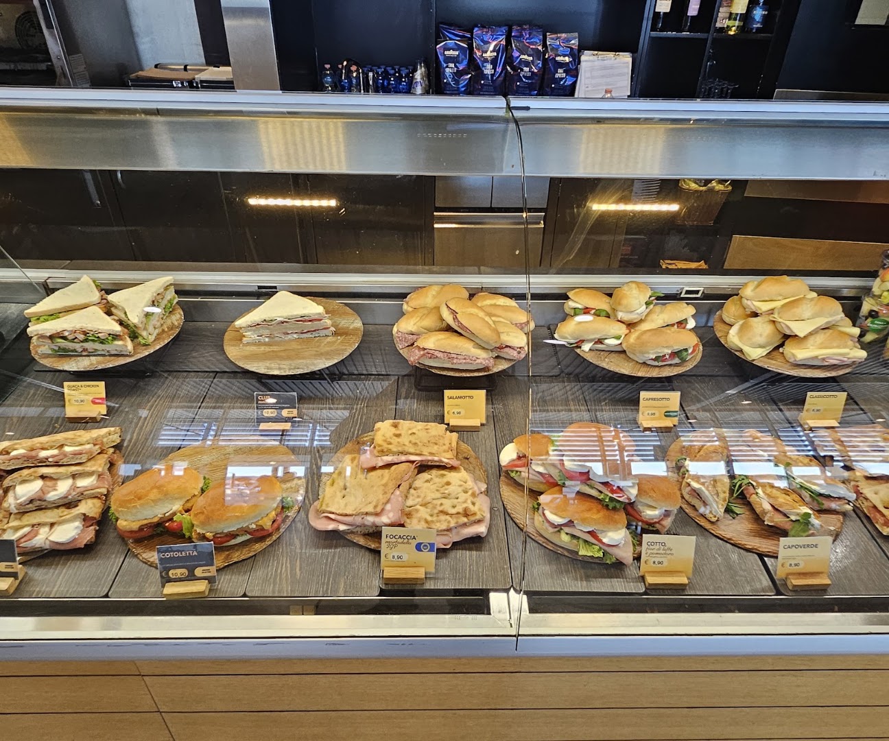Chef Express - Tevere Est 17