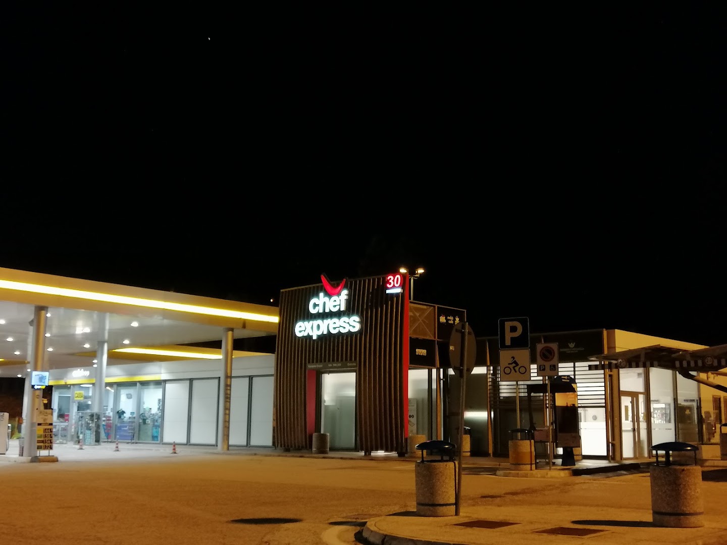 Chef Express - Vomano Ovest 30