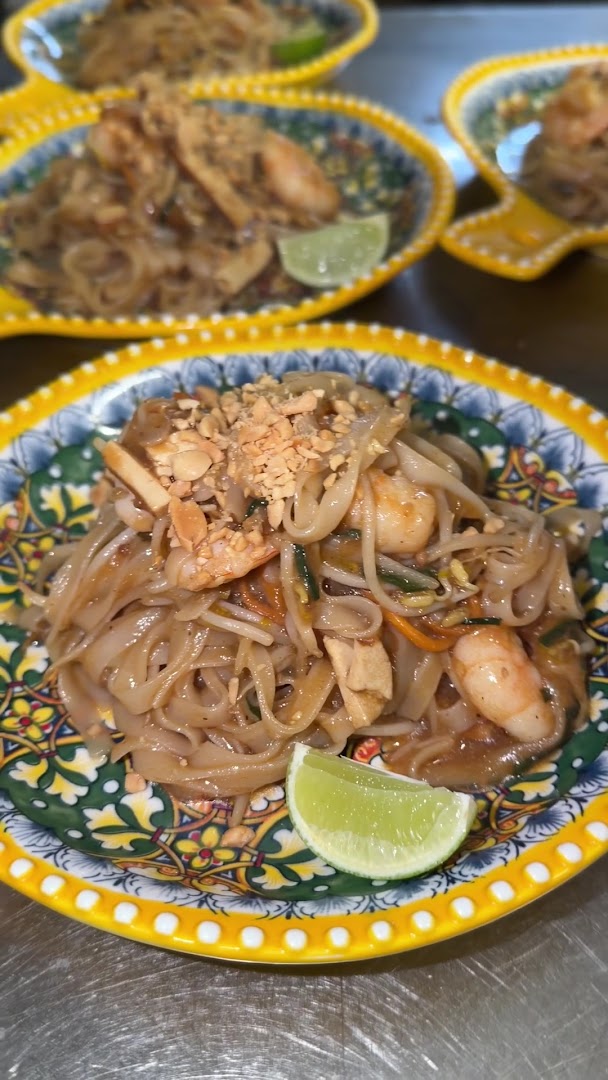Chekiang Royal Thai