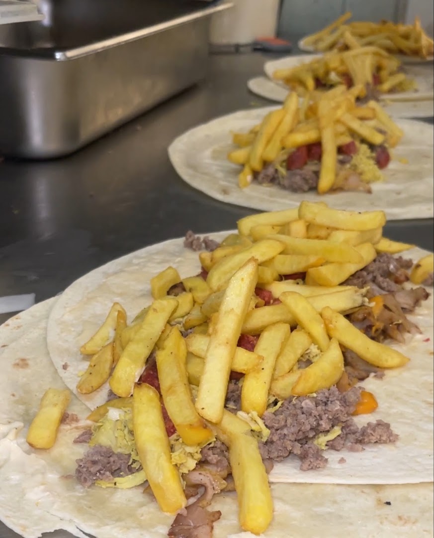 Cheli's Tacos (HALAL)