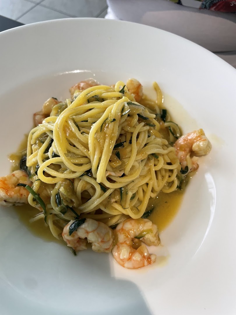 Cheri Restaurant