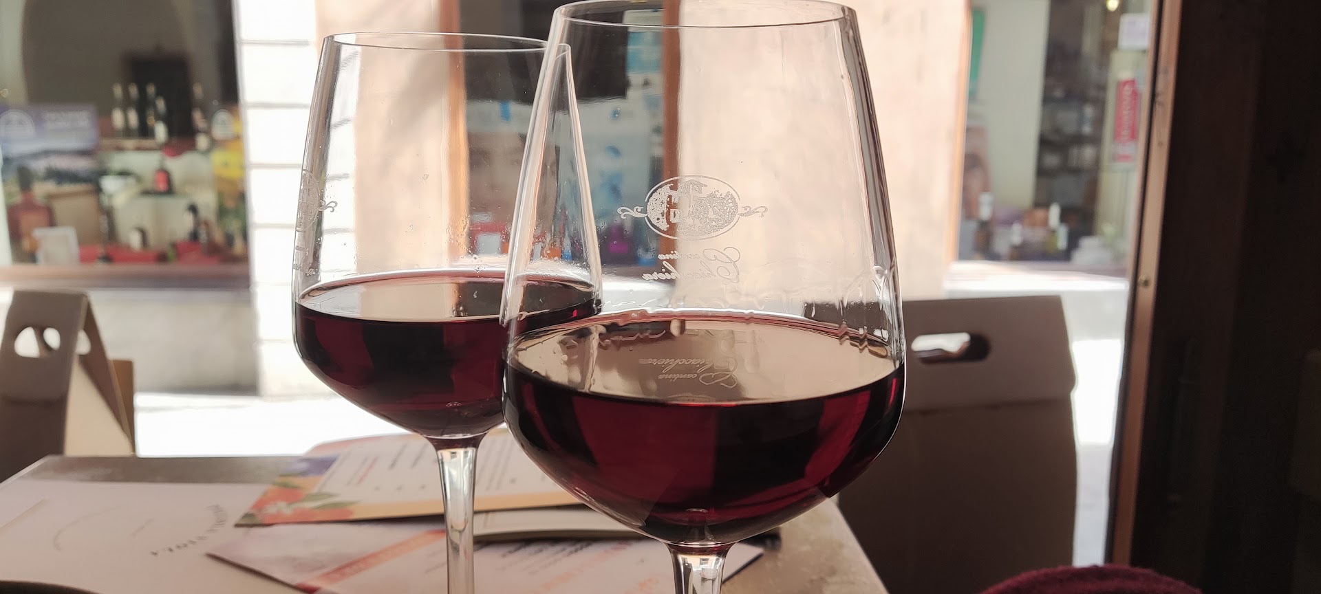 Chiacchiera Cantina