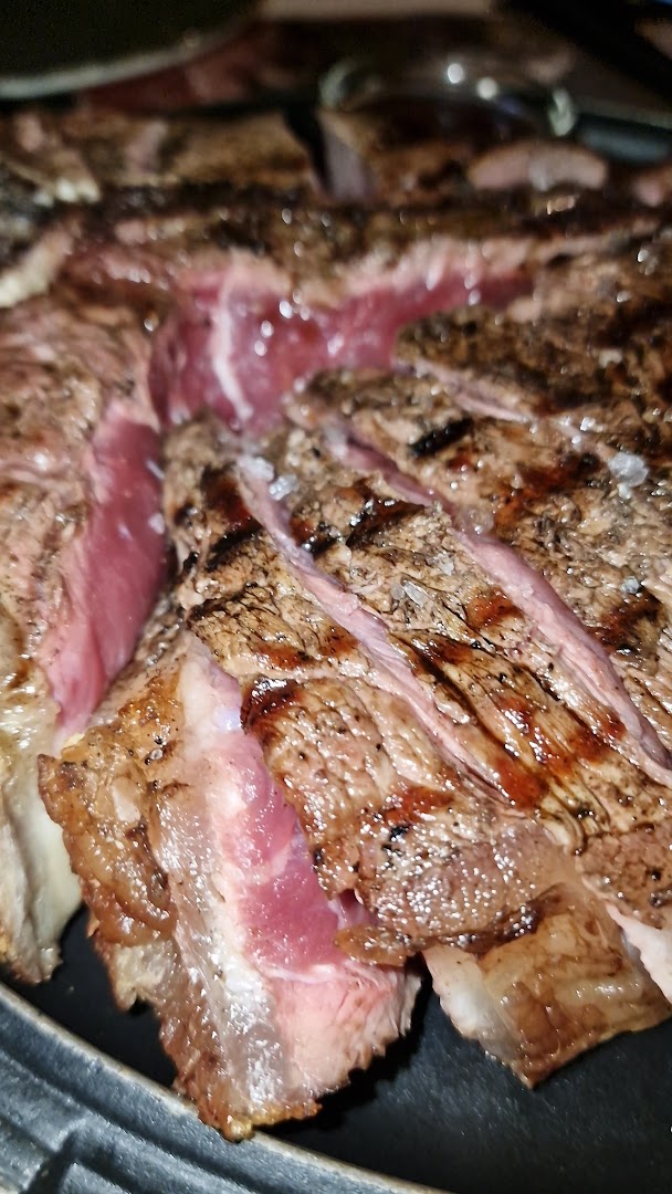 BBQ Chianina station Montepulciano