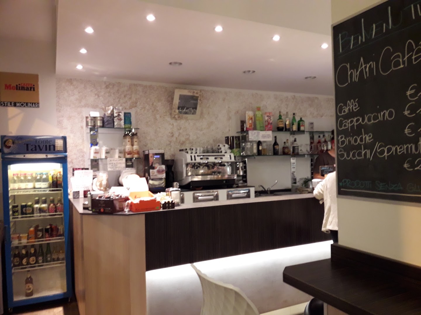 ChiAri Café