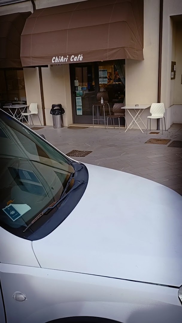 ChiAri Café