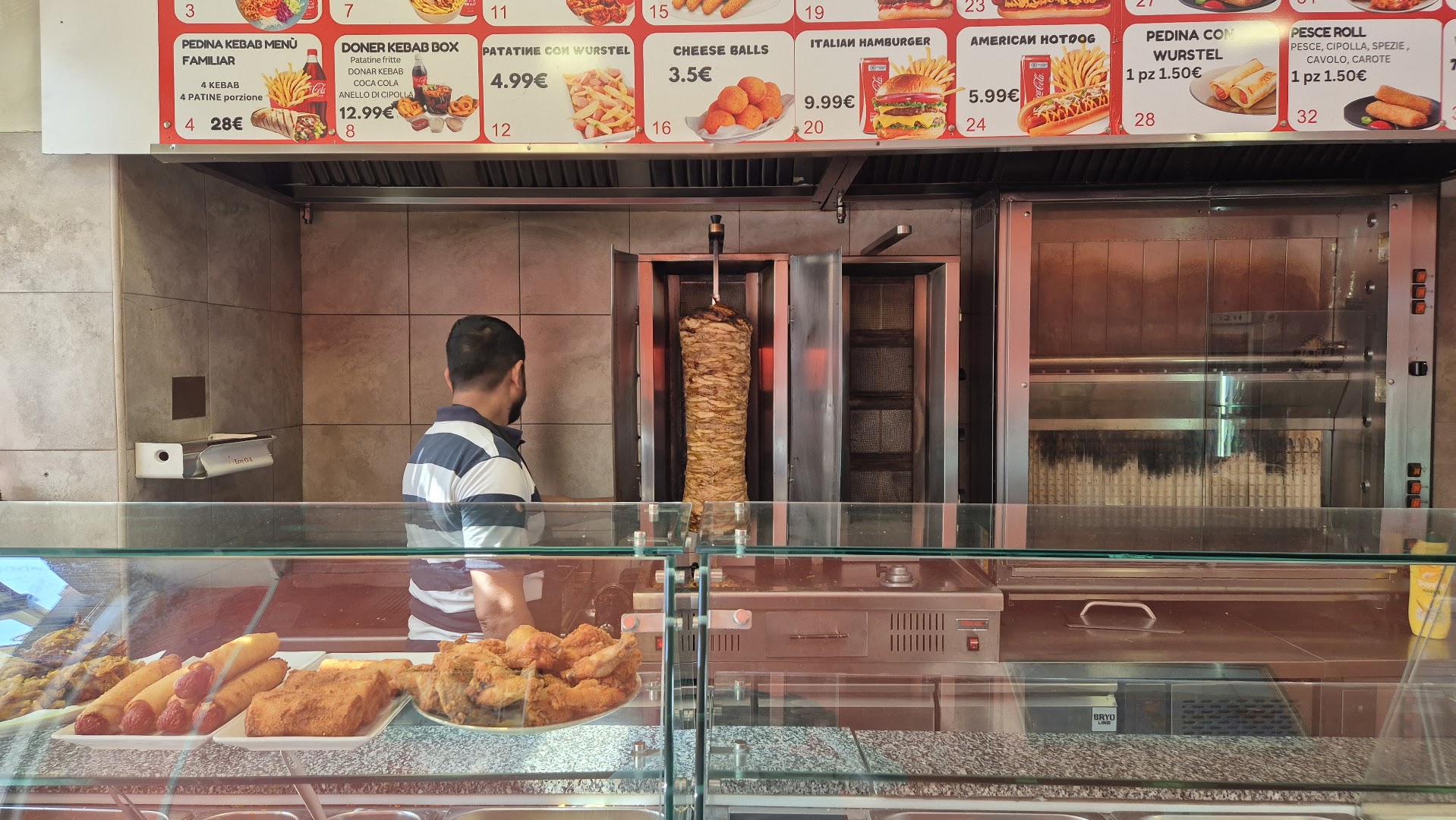 CHICKEN CURRY & KEBAB