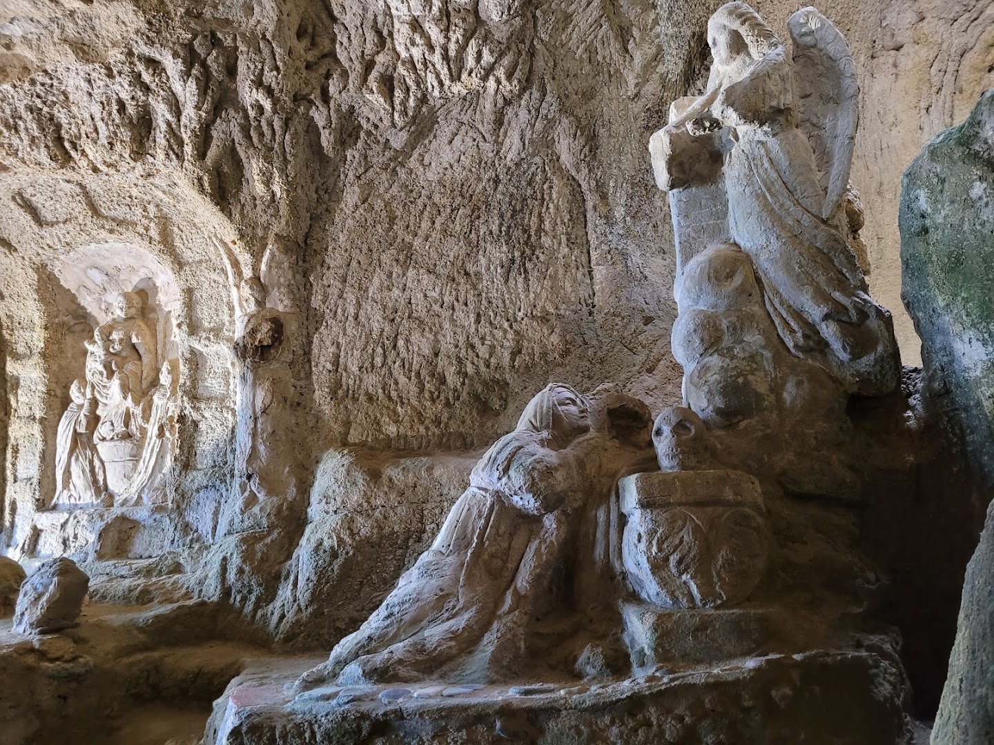 Chiesetta di Piedigrotta, Pizzo