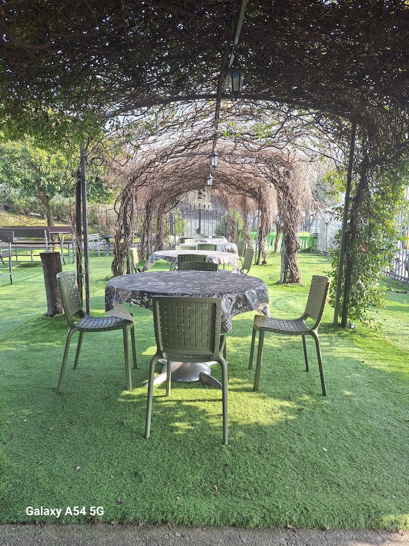 CHIOSCO LOVE GARDEN