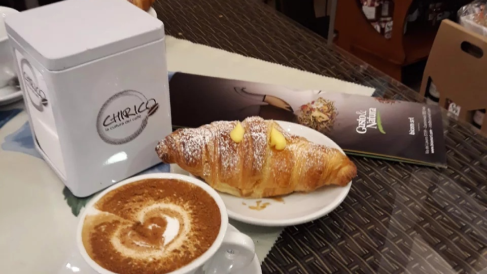 Chirico coffee and wine