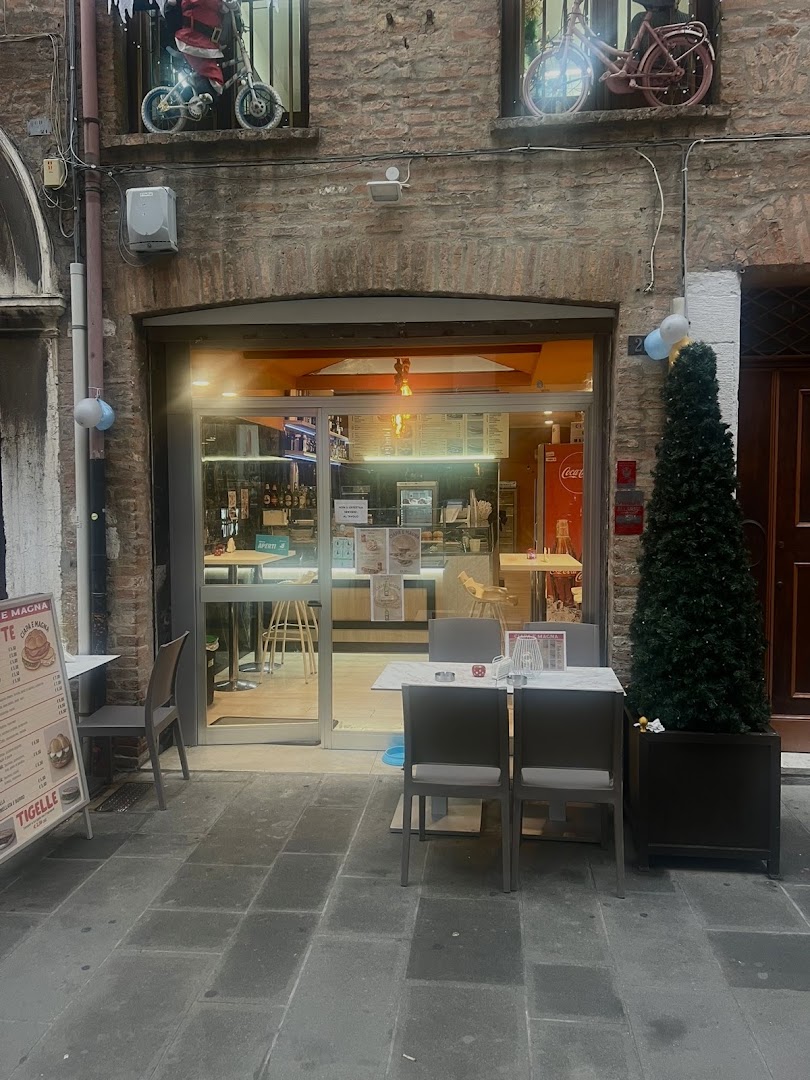 CIAPA E MAGNA
