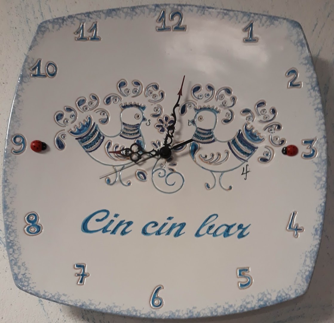 CIN CIN BAR BITTI