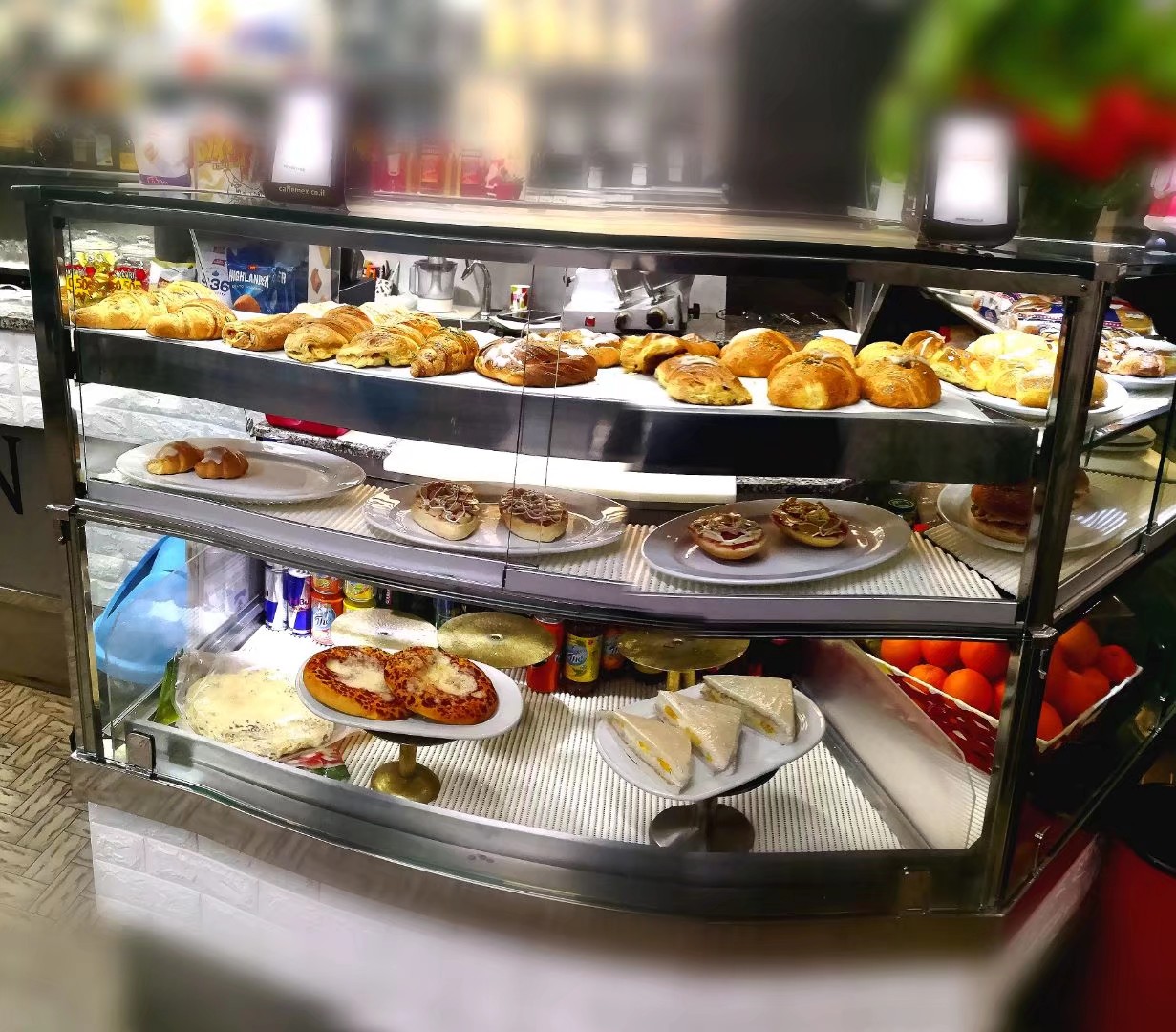 Cin Cin Snack - Bar