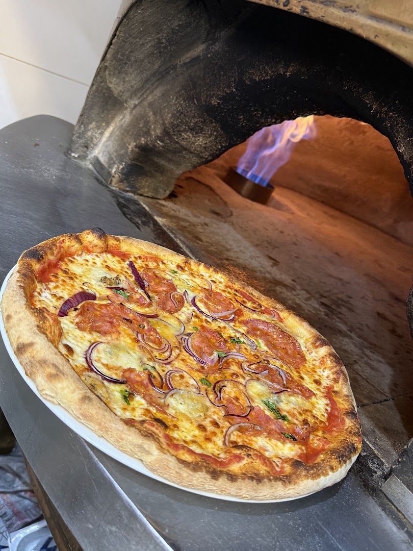 City Istambul Turkish Kebap Pizza, Vercelli