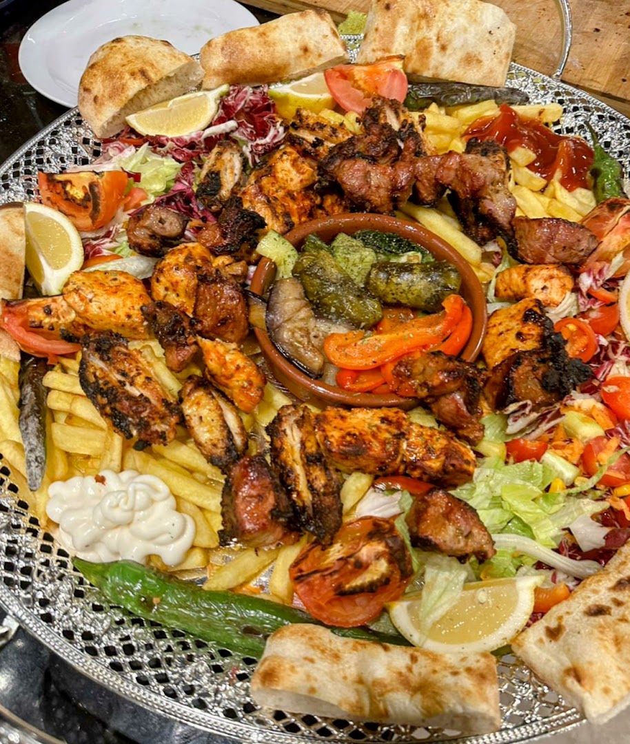 City Istanbul 2 pizzeria kebap-grill