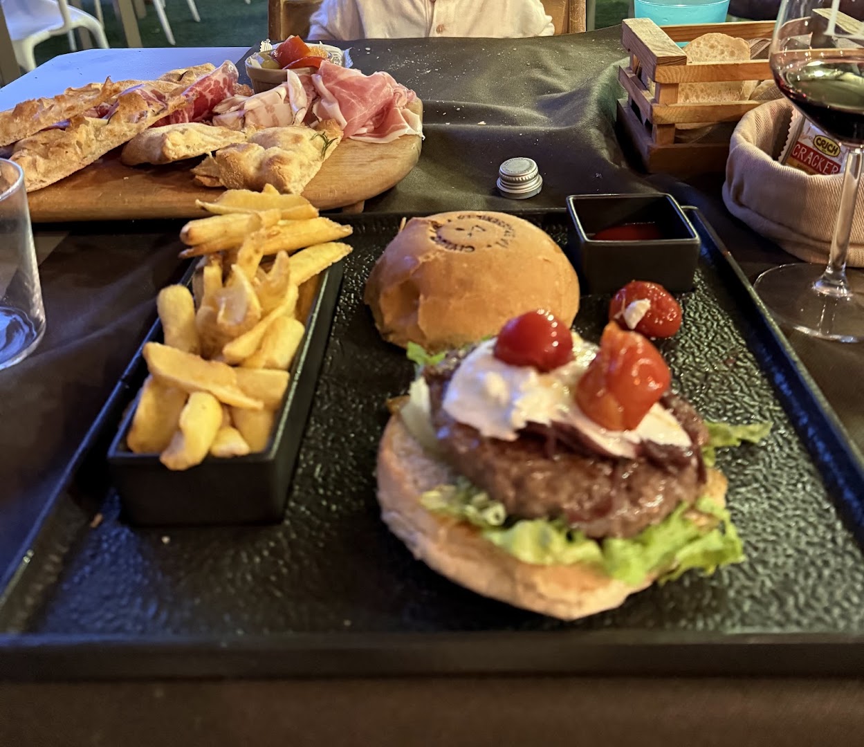 Civico 48-steakhouse