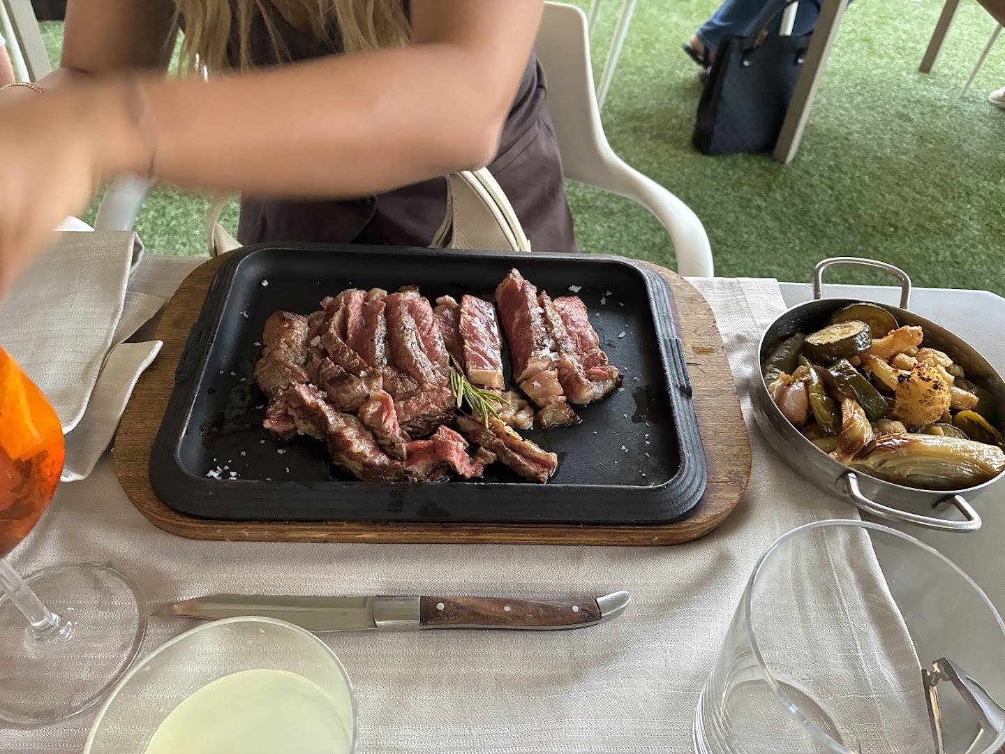 Civico 48-steakhouse
