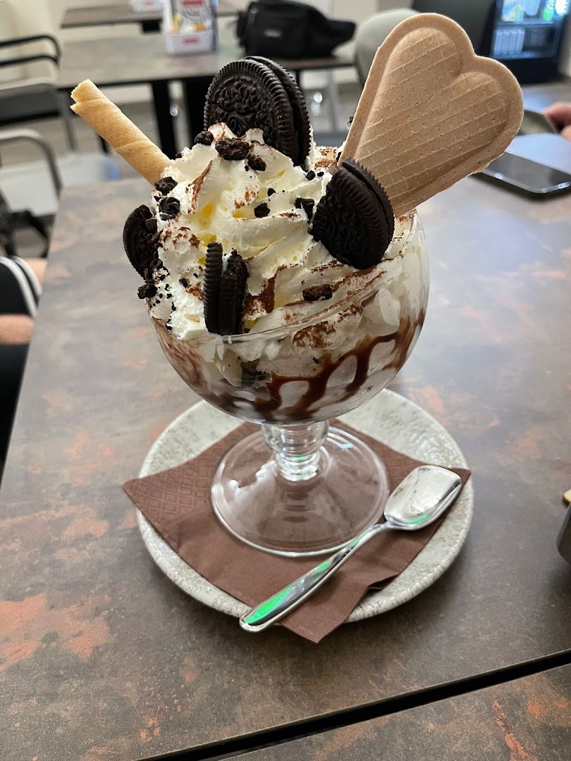 Civico 56 _ Gelateria caffetteria aperitivi pranzi