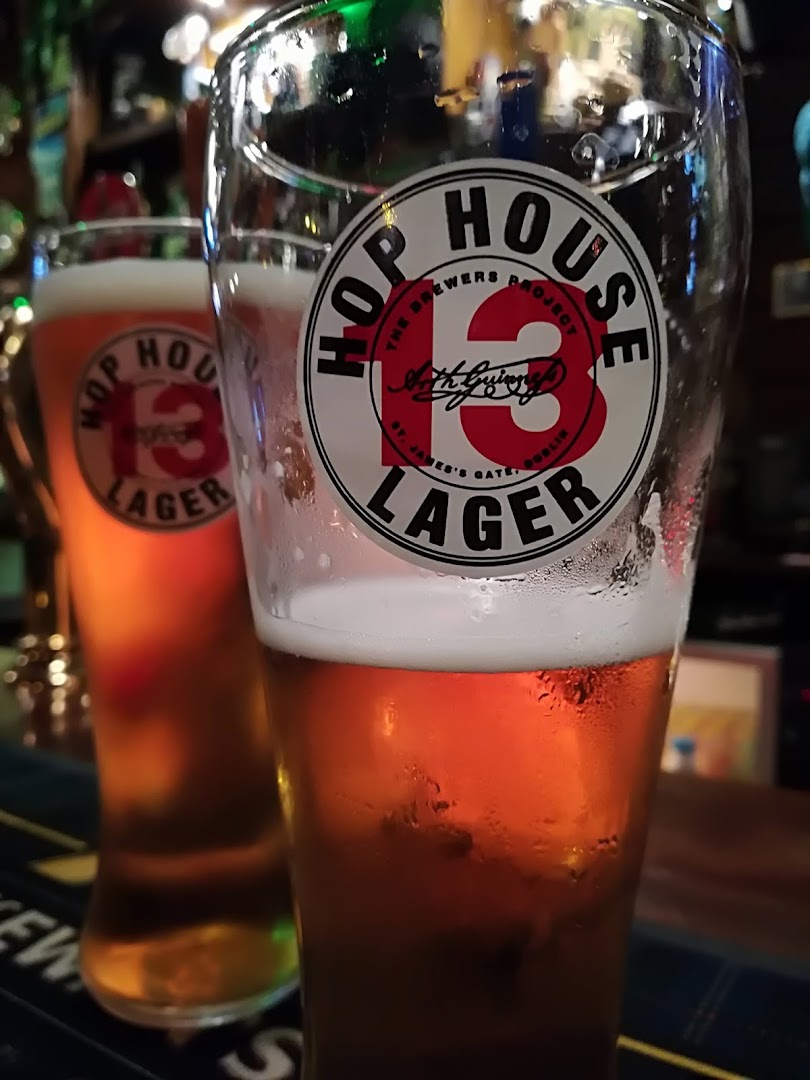 Clancy's Irish Pub