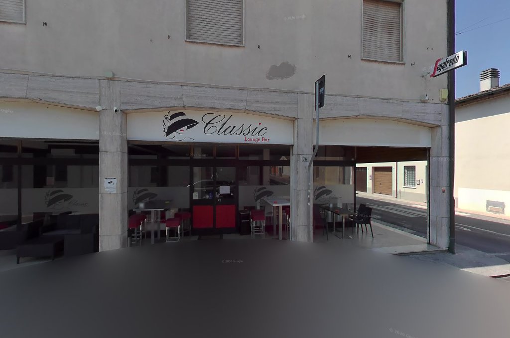 Classic Lounge Bar