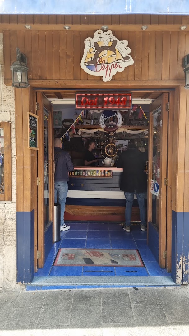 Clipper art& coffe bar