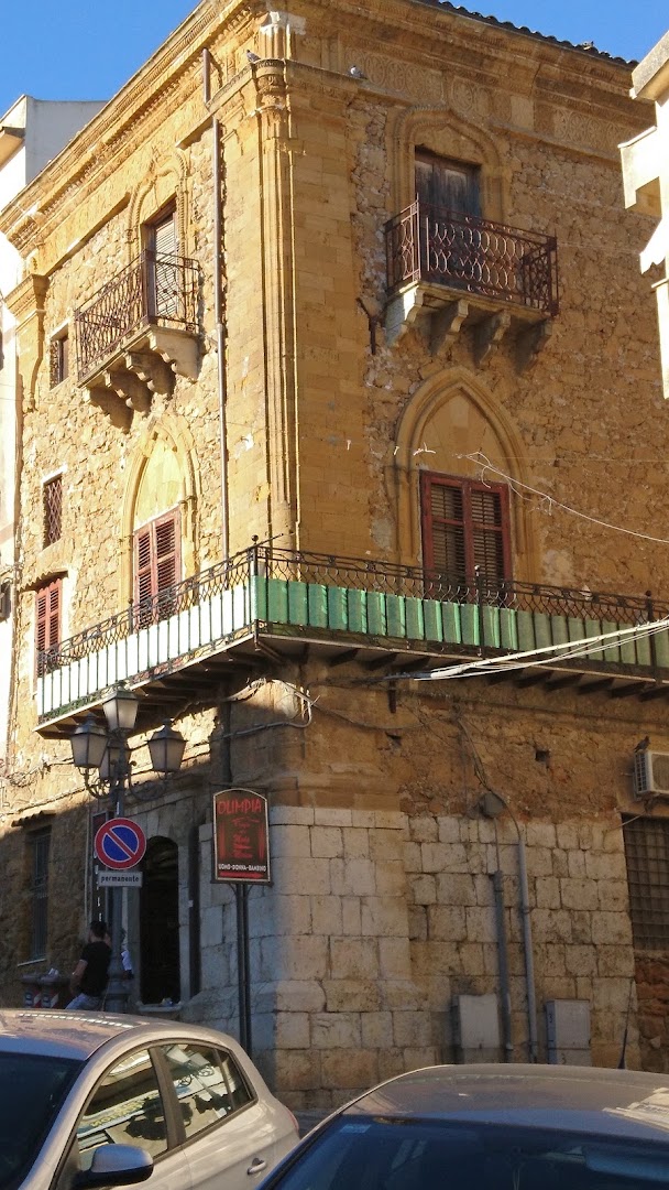 Clock Tower Cafe, Cianciana