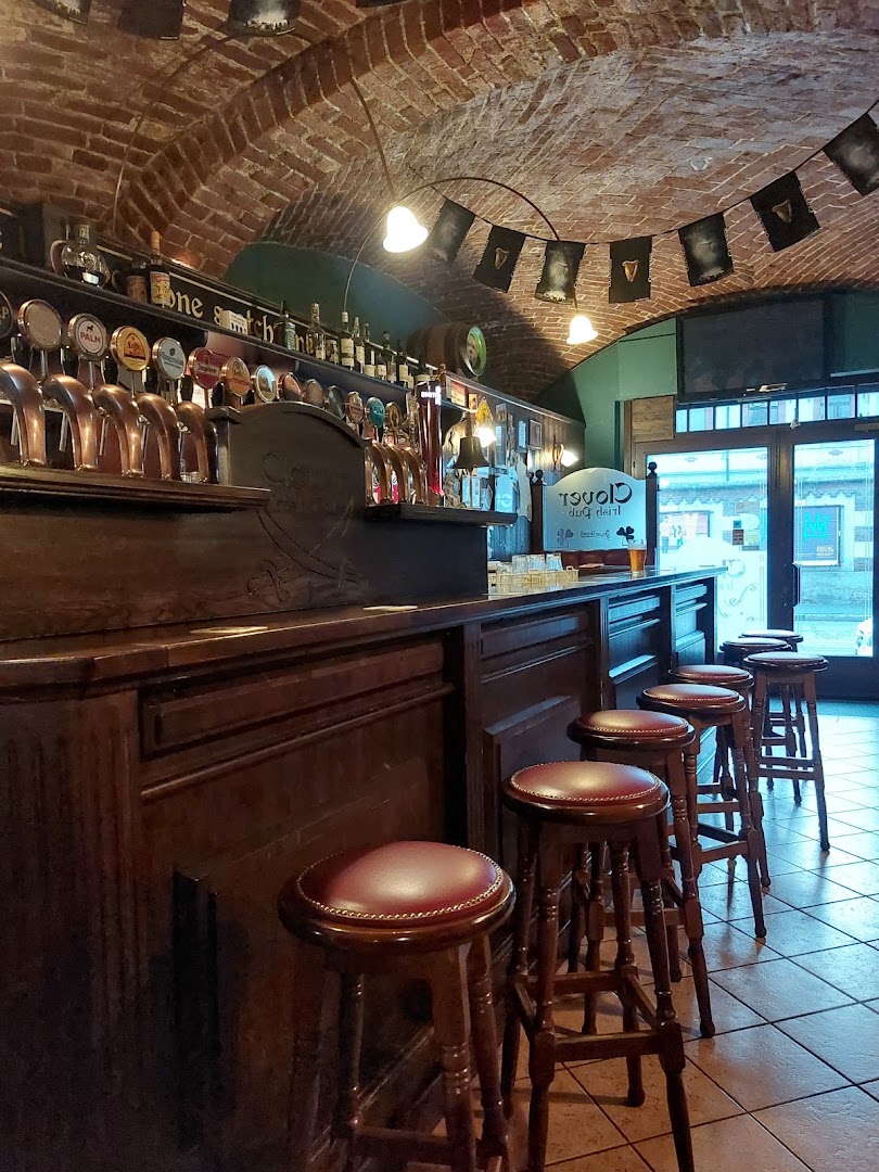 Clover Irish Pub
