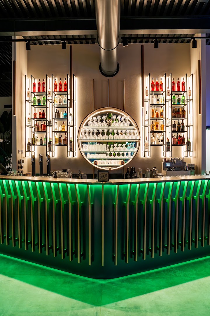 Club 97 | Lounge Bar & Padel