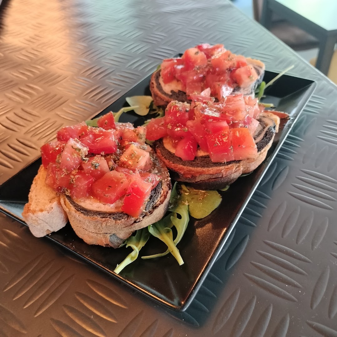 Club838 Officine Passiatore Ristorante-Pizzeria / Caffetteria - Musicpub