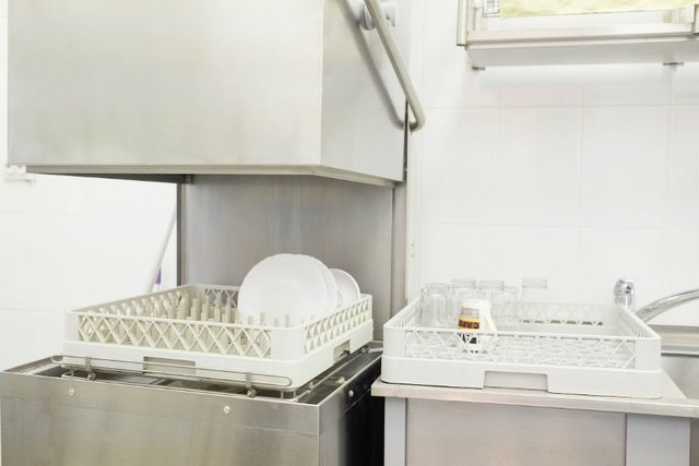 CM di Cedrini Massimo | Arredamento bar e ristoranti