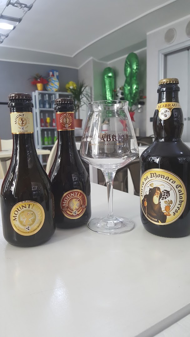 Cocco Café wine bar, Settimo Torinese