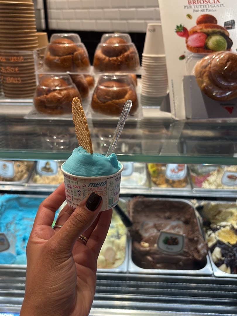 COCCOLATO gelateria artigianale , creperia e bubble tea