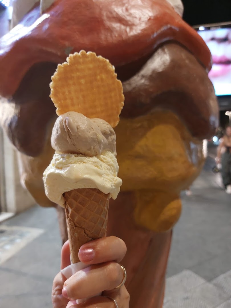COCCOLATO gelateria artigianale , creperia e bubble tea