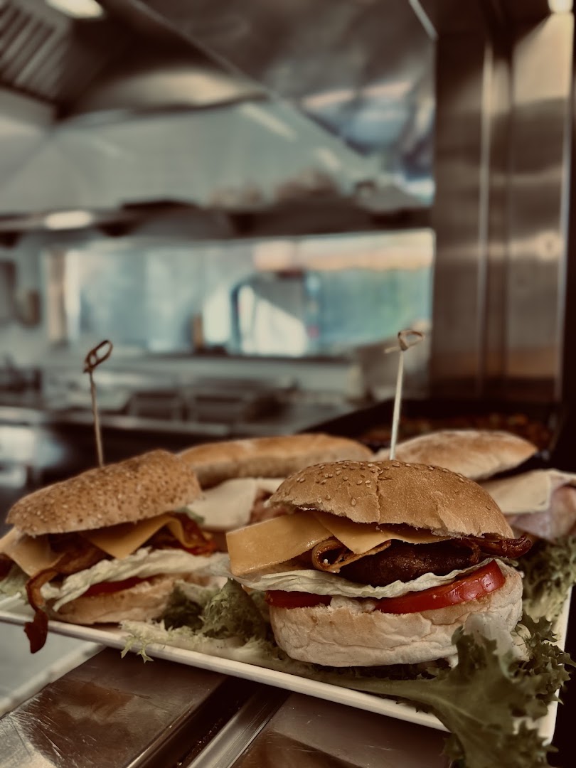 Coffe Point - Food & Drink