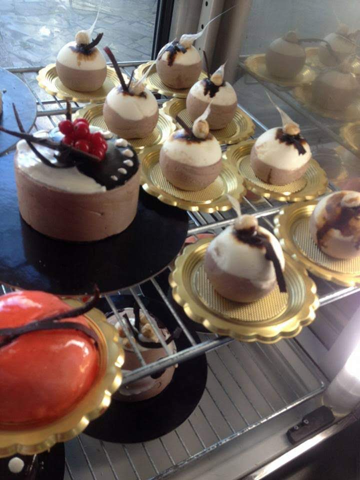 Coffee & Bakery