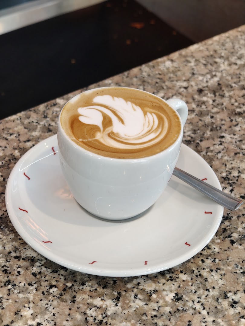 𝗠𝗢𝗢𝗡 • Coffee & Drinks, Luserna San Giovanni