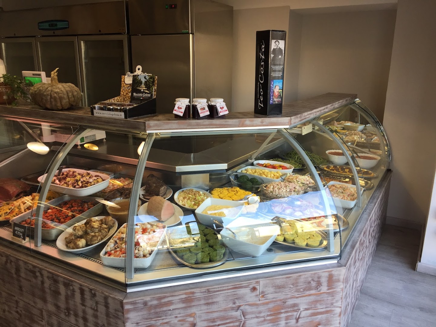 Coj Bistrot - La Colomba Gastronomia, Alba