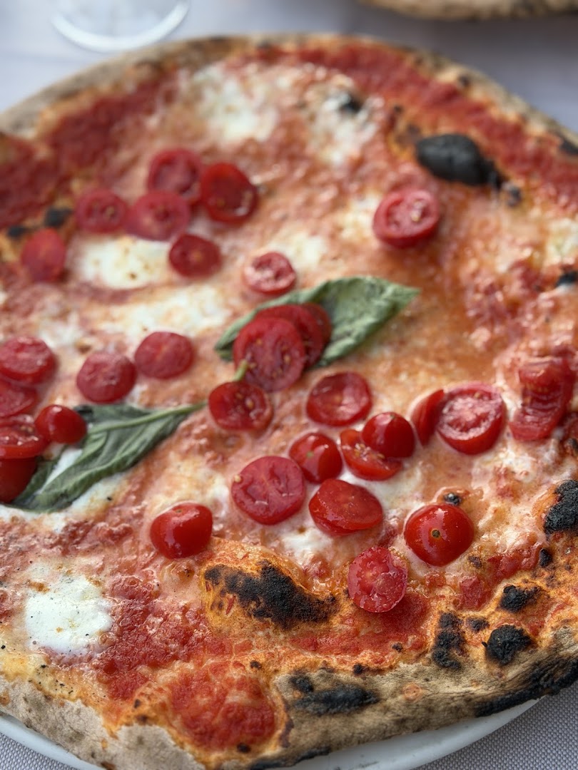Coke Pizzeria
