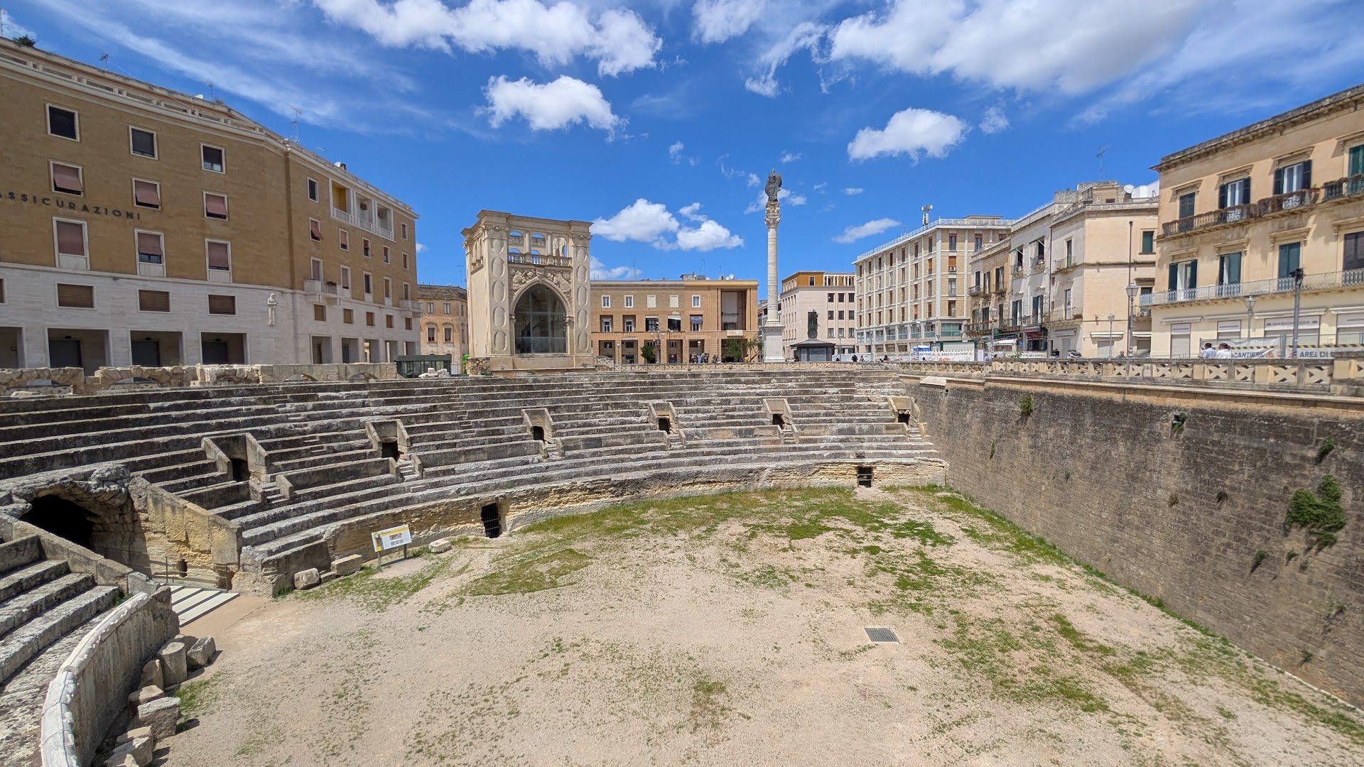 Colonna di Sant'Oronzo, Ostuni