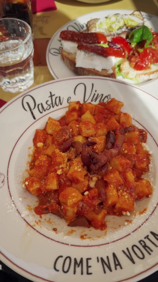 Come 'na Vorta Pasta e vino - Torre Argentina