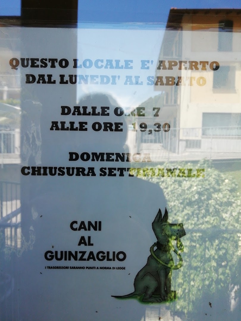 Comedia Cafe'