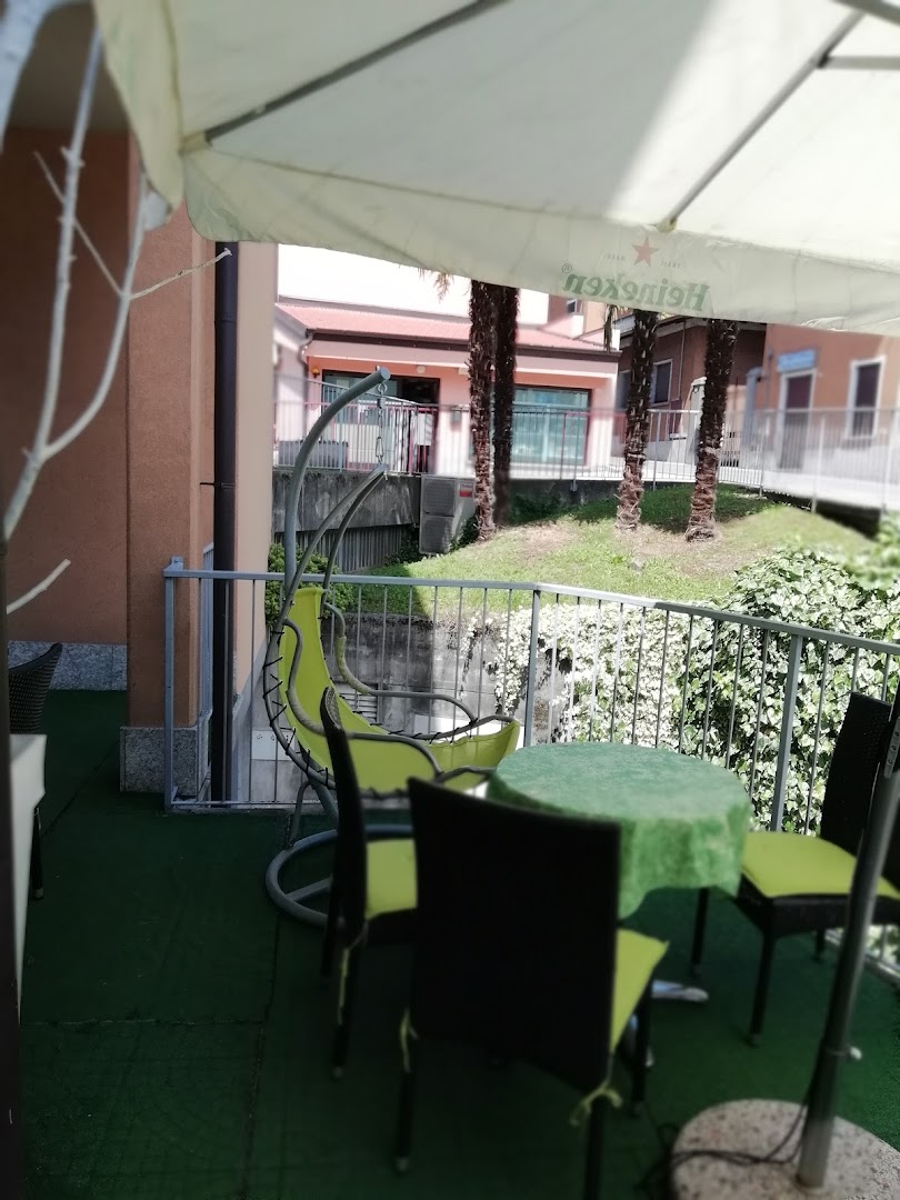 Comedia Cafe'