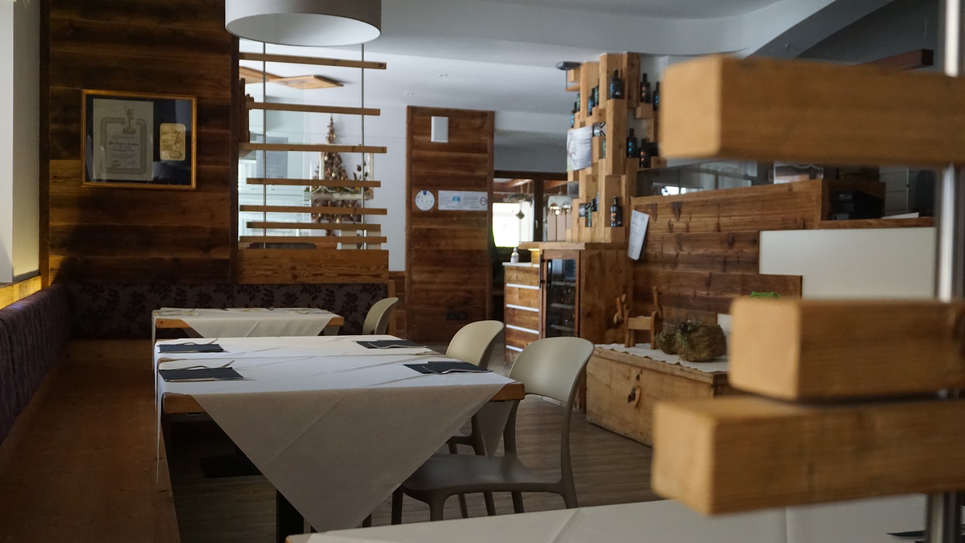 COMPARSA Pizzeria con Birrificio