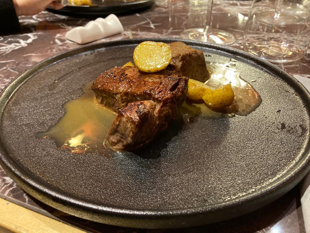COMUS Restaurant, Corato