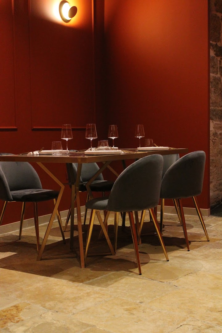 COMUS Restaurant