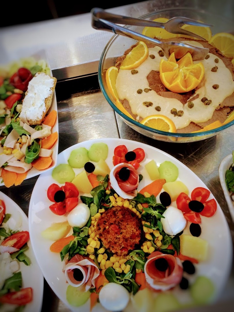''Con Gusto'' Bar & Tavola Calda