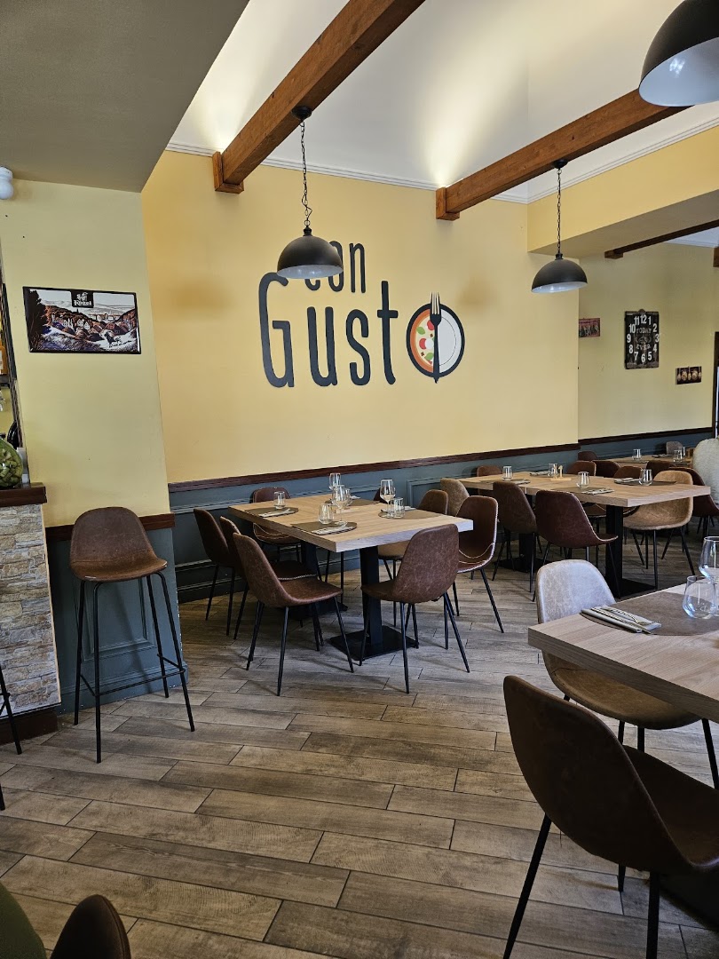 Con Gusto Risto Pizza