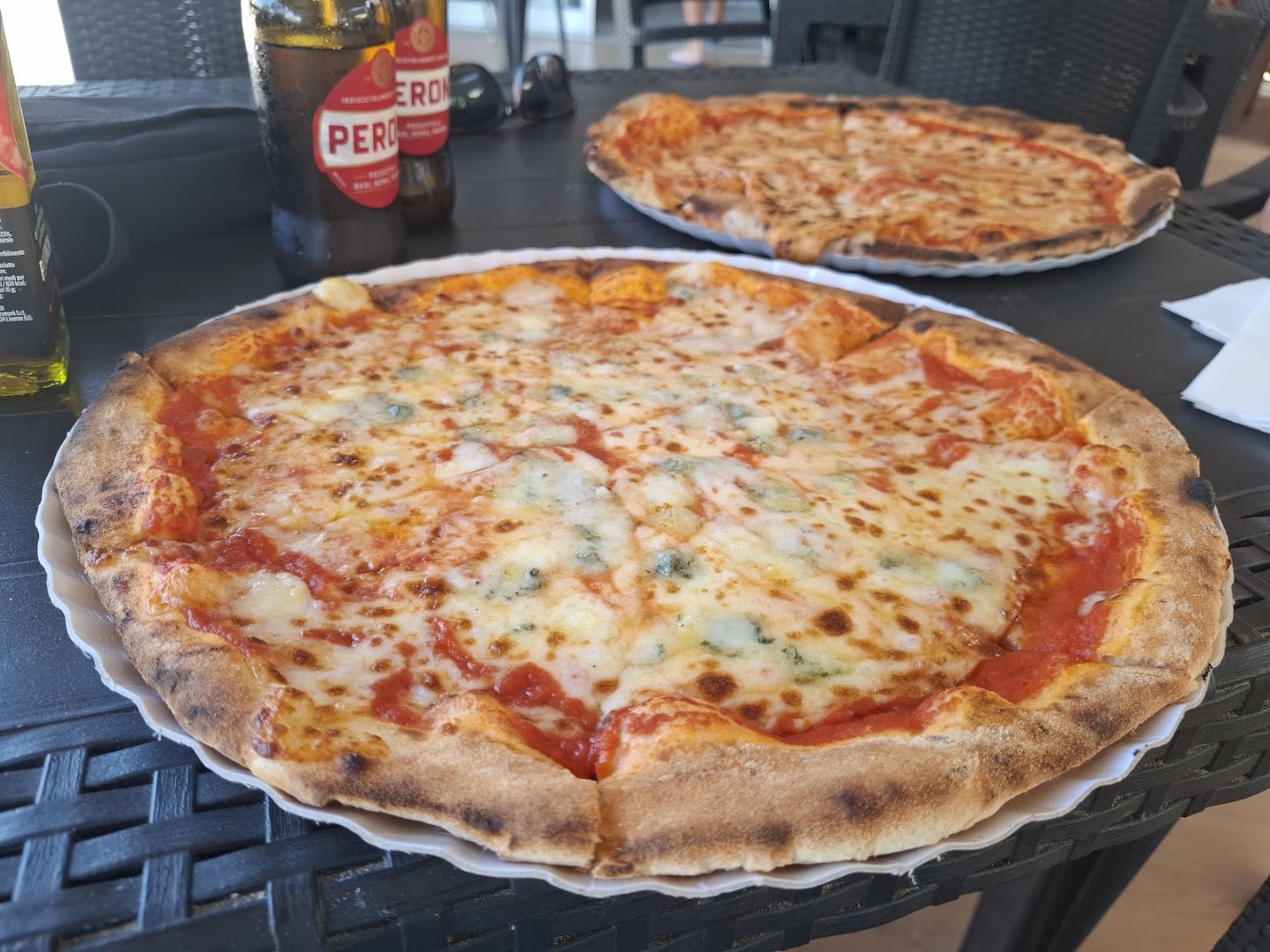 𝓟𝓲𝔃𝔃𝓮𝓻𝓲𝓪 𝓗𝓸𝓻𝓾𝓼 (consegna domicilio weekend)