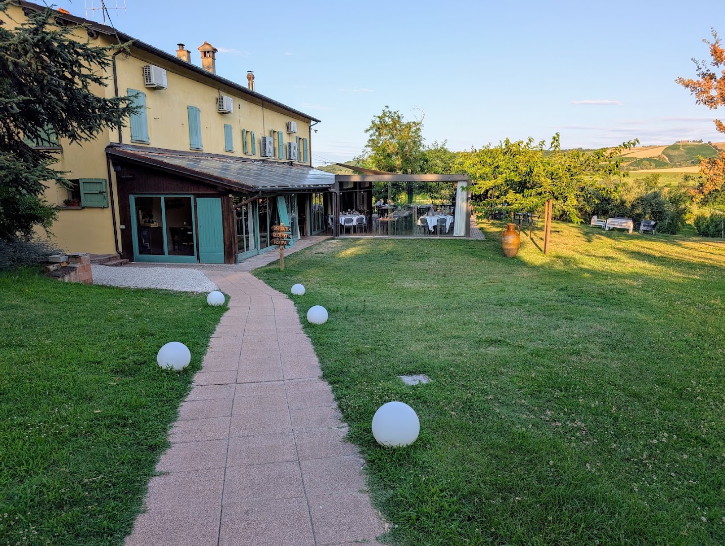 Contea Di Val D'Amone